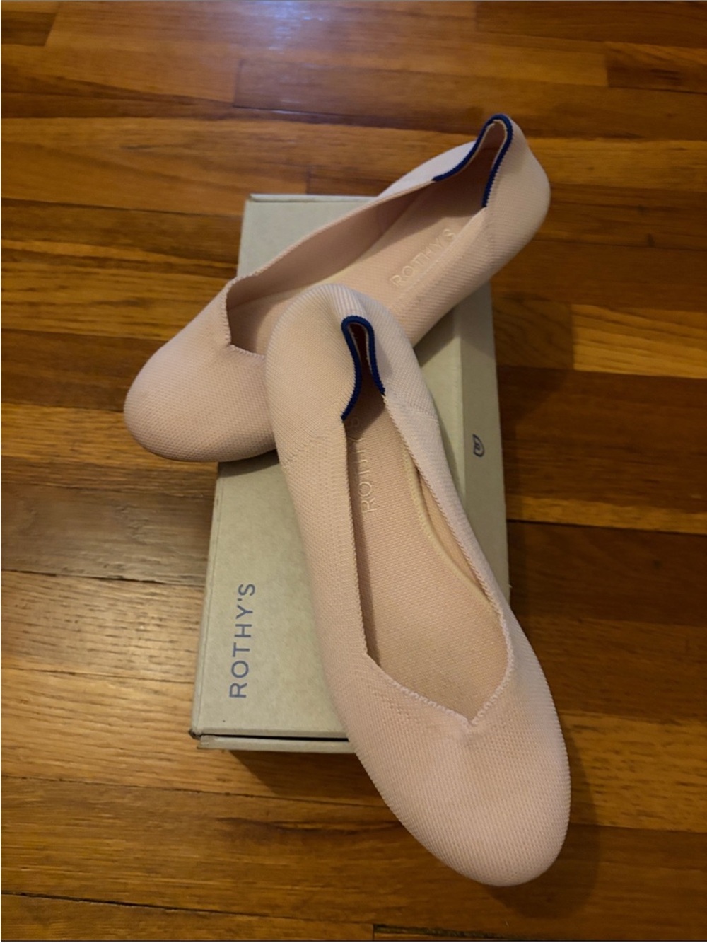Like New! Rothy's Blush Pink Pointed Ballet Flats Size 9.5